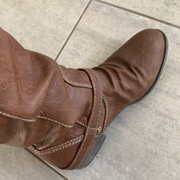 Brown Boots 7 Breckelles - Picture 5 of 13